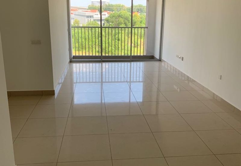 Kiara Court, Nilai Impian Townhouse, with Lift, Lo