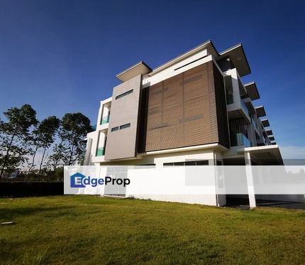Puchong | Cyberjaya | Corner Superlink House 3 Sty, Selangor, Puchong