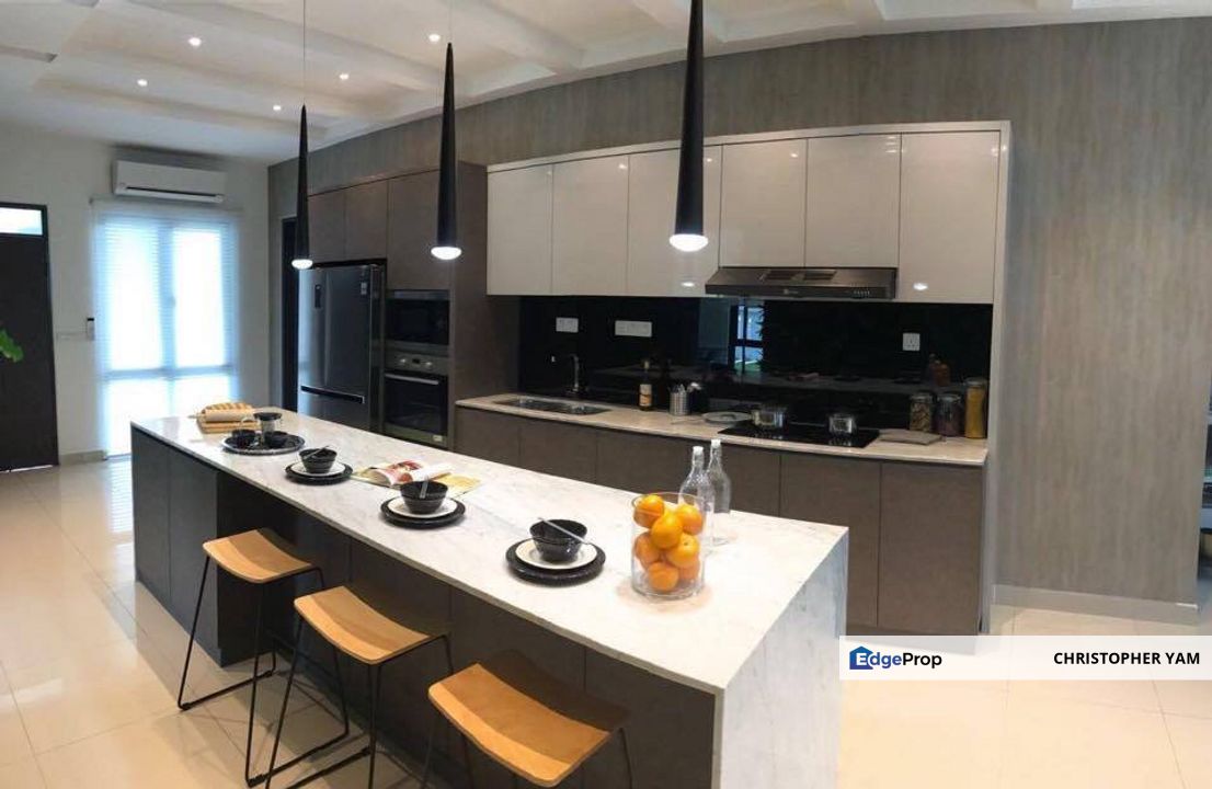 3 Story Bungalow Shah Alam U10 , Shah Alam, Selangor, Shah Alam