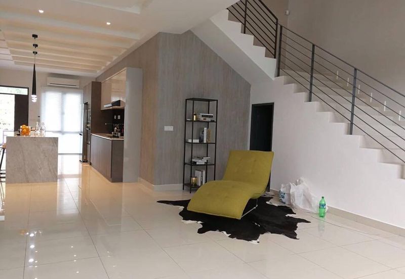 3 Story Bungalow Shah Alam U10 , Shah Alam