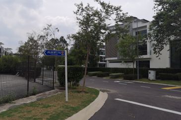 Reflexion Xania Superlink Puchong House, Puchong