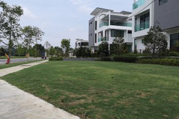 Reflexion Xania Superlink Puchong House, Puchong