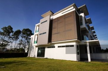 Reflexion Xania Superlink Puchong House, Puchong