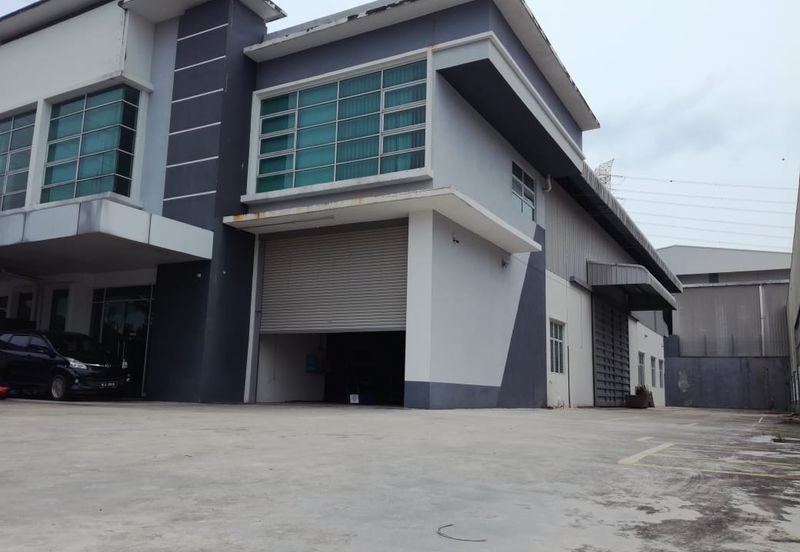 Hightech 6 Semenyih Semi D factory, Hi-tech 6 Semi