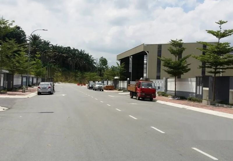 Hightech 6 Semenyih Semi D factory, Hitech 6 Semi 