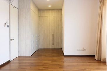 Saujana impian Golf resort Brymwood 2 storey Semi D House, Near Cheras Kajang