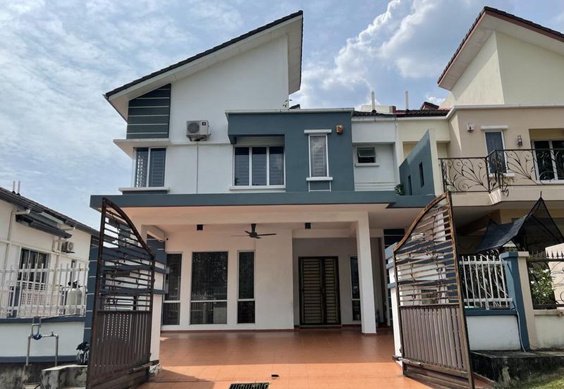 [ 40x75 ] Specious Renovated Saujana impian Semi D