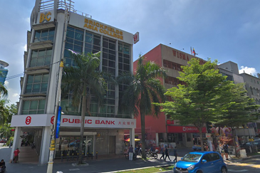 Tun Sambanthan Brickfields 4 storey Shop lot, Near KL Sentral