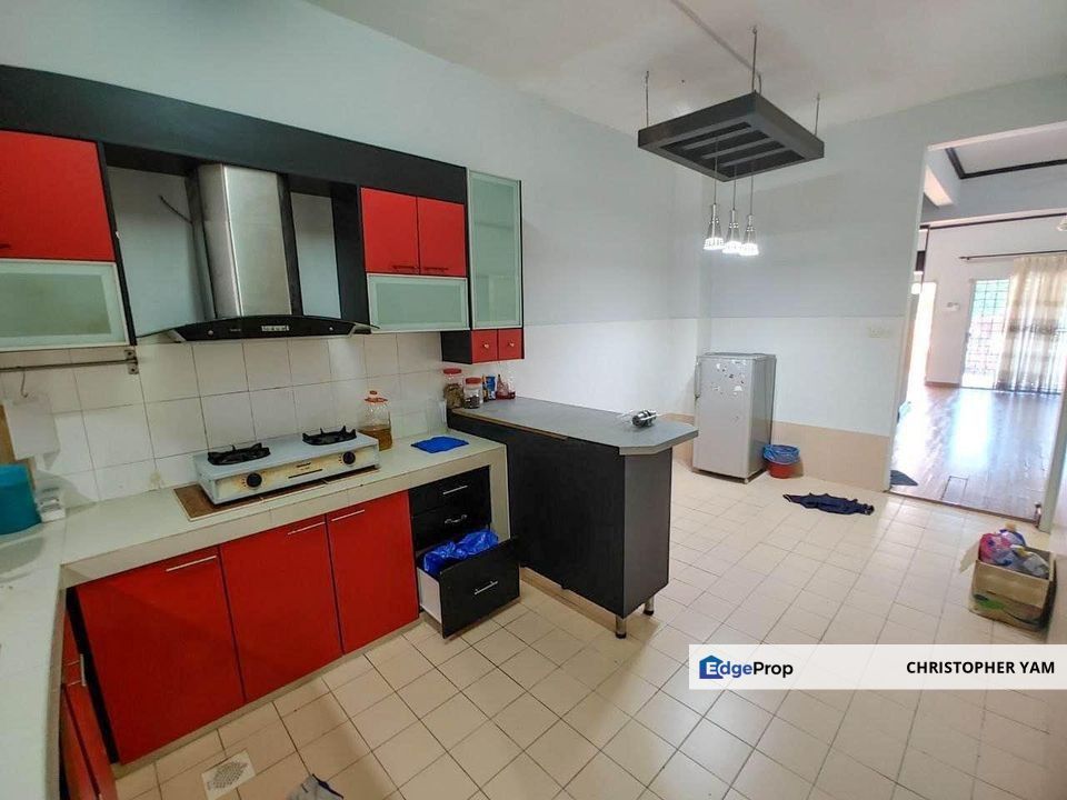 Prima Saujana 2 Storey Terrace House End lot, Selangor, Kajang