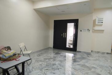 Saujana impian Indah 2 Storey Terrace House 24x75