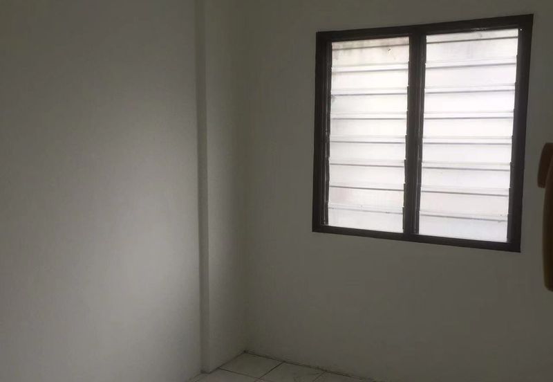 1st Floor 645sqft Pangsapuri Palma (Freehold) Bandar Country Homes