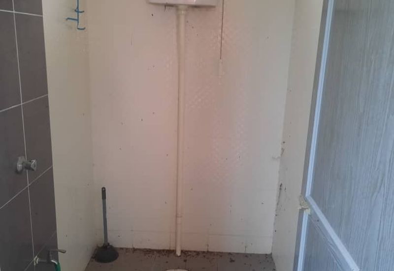 TAMAN CAHAYA KRISTAL