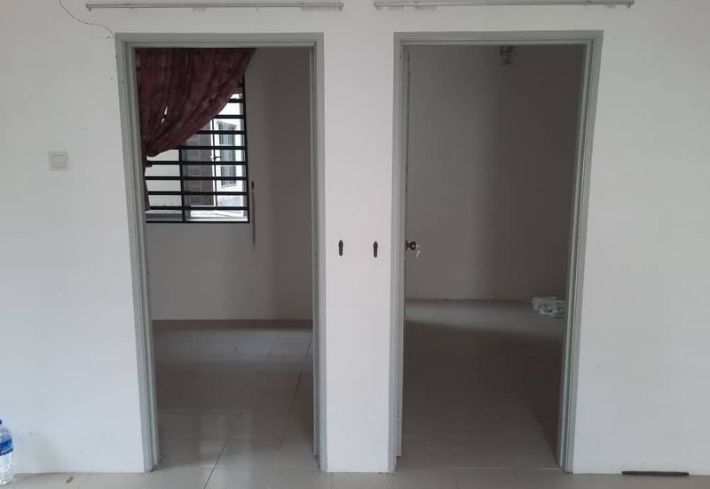 TAMAN CAHAYA KRISTAL