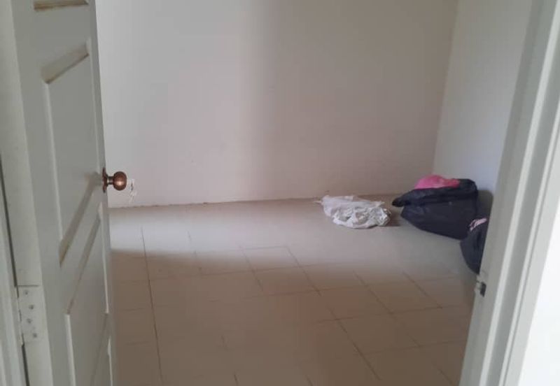 TAMAN CAHAYA KRISTAL