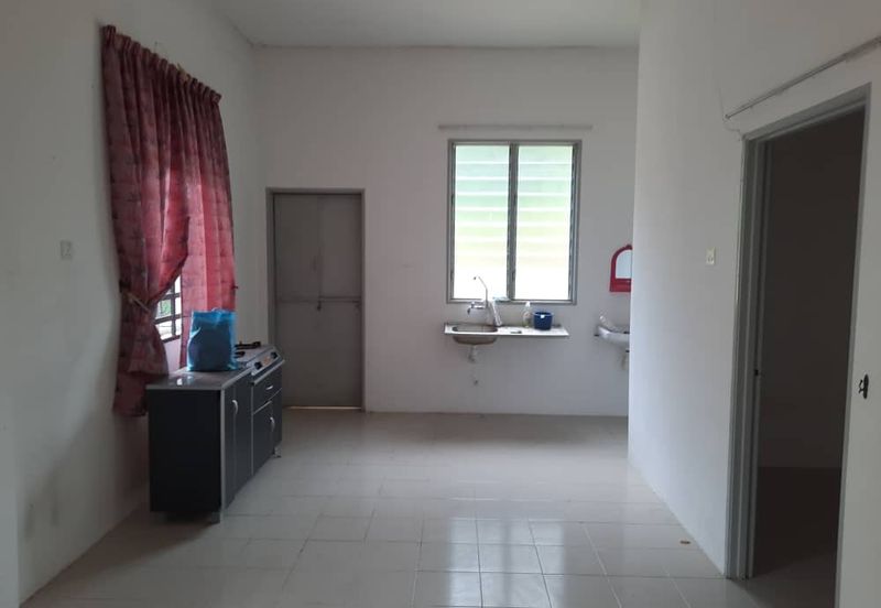 TAMAN CAHAYA KRISTAL