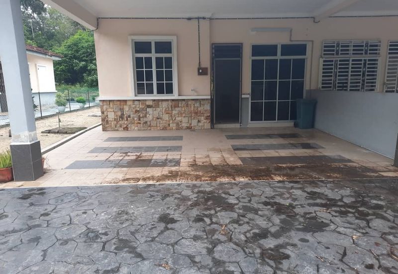 TAMAN CAHAYA KRISTAL