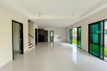 Charms of Nusantara, Setia Eco Glades