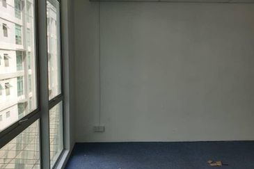 Solaris Dutamas Mont Kiara Office Unit For Sale