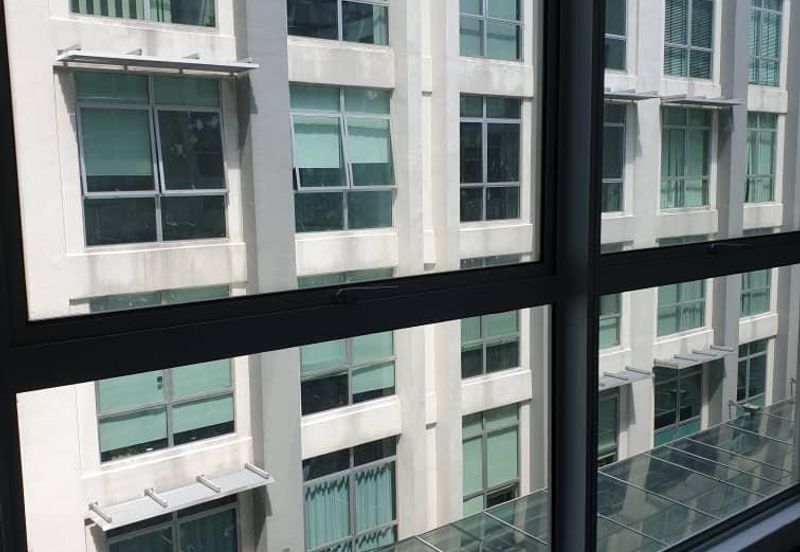 Solaris Dutamas Mont Kiara Office Unit For Sale