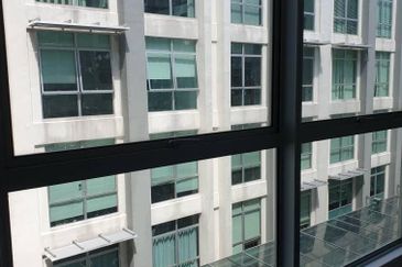 Solaris Dutamas Mont Kiara Office Unit For Sale