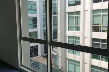 Solaris Dutamas Mont Kiara Office Unit For Sale