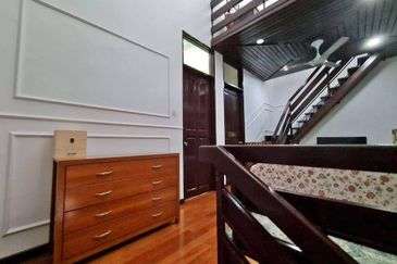 Puncak Saujana 2.5 Storey Superlink Terrace House