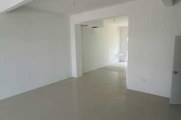 Cybersouth Casaview Terrace House 2 storey 20x70 For Sale