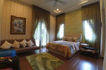 Fully Renovate | Bungalow Perdana Lakeview East Cyberjaya