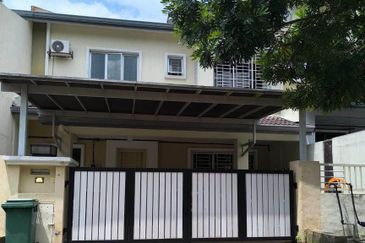 Kajang Saujana Impian Makmur, 30x55 2 Sty Terrace house for Sale