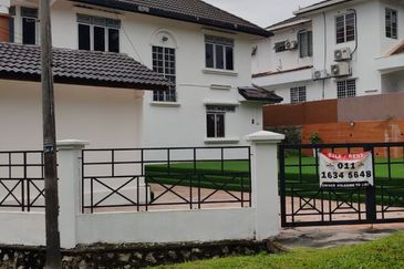 Seksyen 3, Bandar Country Homes