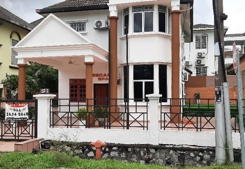 Seksyen 3, Bandar Country Homes