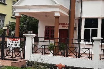 Seksyen 3, Bandar Country Homes