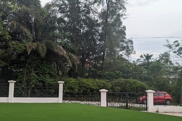 Seksyen 3, Bandar Country Homes