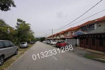 { Facing Padang ] Saujana Impian 18x55, 2 Storey Terrace House