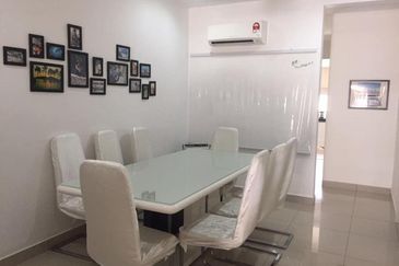 [Full Renovated ] Palmwalk Sungai Long 20x70 | 2 storey Terrace House For Sale