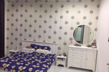 [Full Renovated ] Palmwalk Sungai Long 20x70 | 2 storey Terrace House For Sale