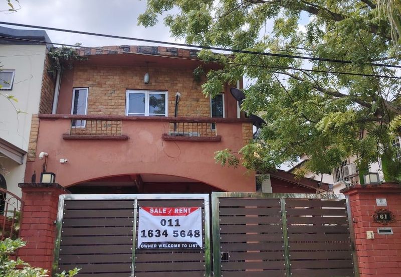 Seksyen 2, Bandar Country Homes