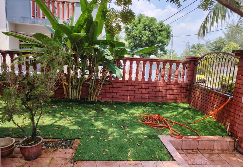 Seksyen 2, Bandar Country Homes