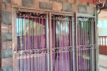 Seksyen 2, Bandar Country Homes