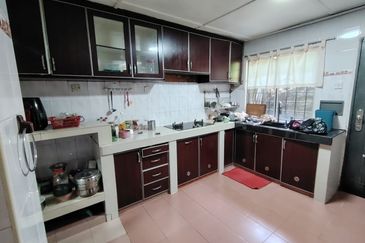 Seksyen 2, Bandar Country Homes