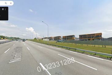 Detached Factory Next to Highway | XME Business Park, Nilai Impian