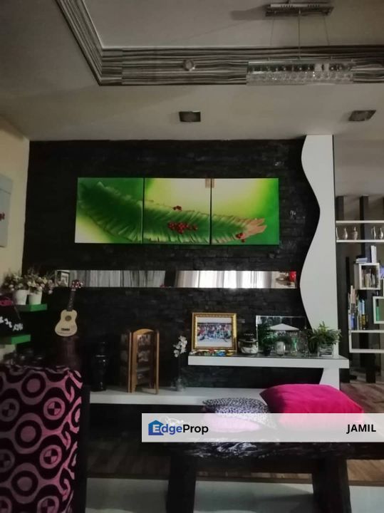 TMN AUSTIN PERDANA 2 STOREY SEMI-D FULL RENOVATED FACING OPEN FACING , Johor, Johor Bahru