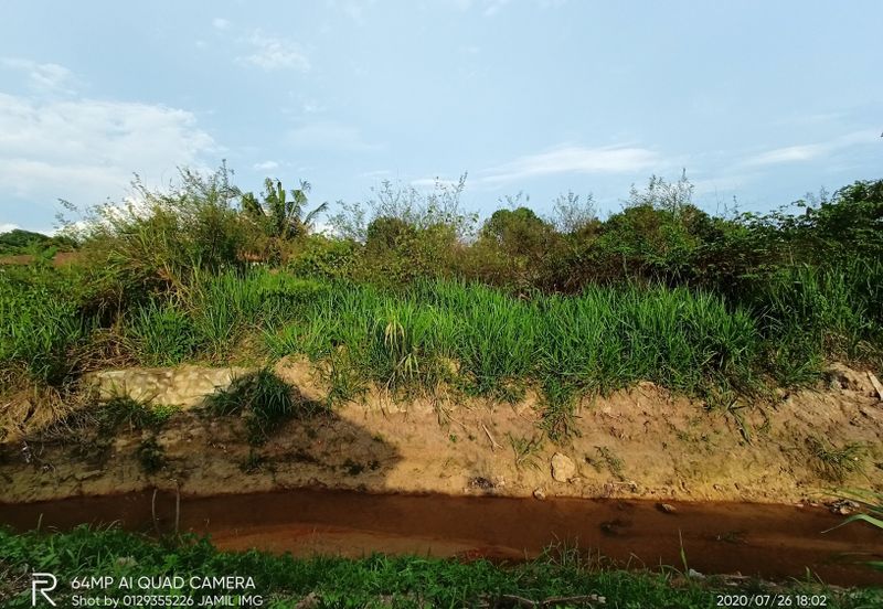 Desa Pinggiran Putra