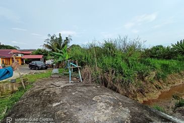 Desa Pinggiran Putra