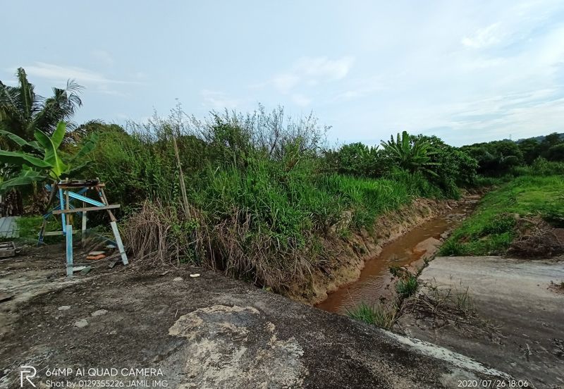 Desa Pinggiran Putra