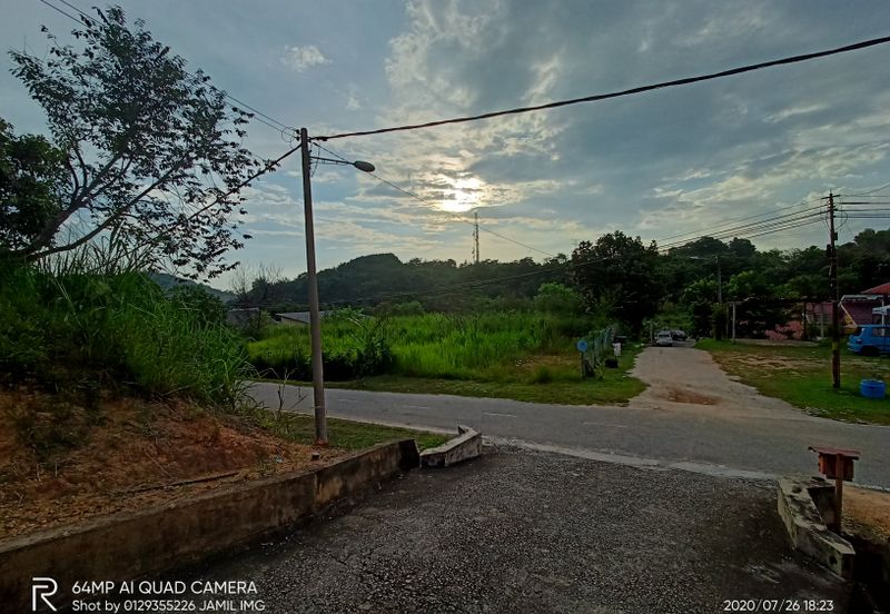 Desa Pinggiran Putra