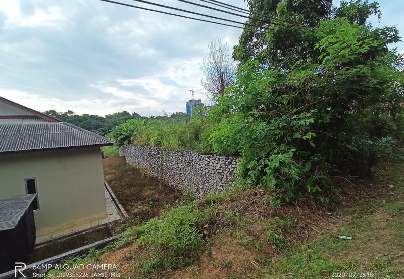 Desa Pinggiran Putra