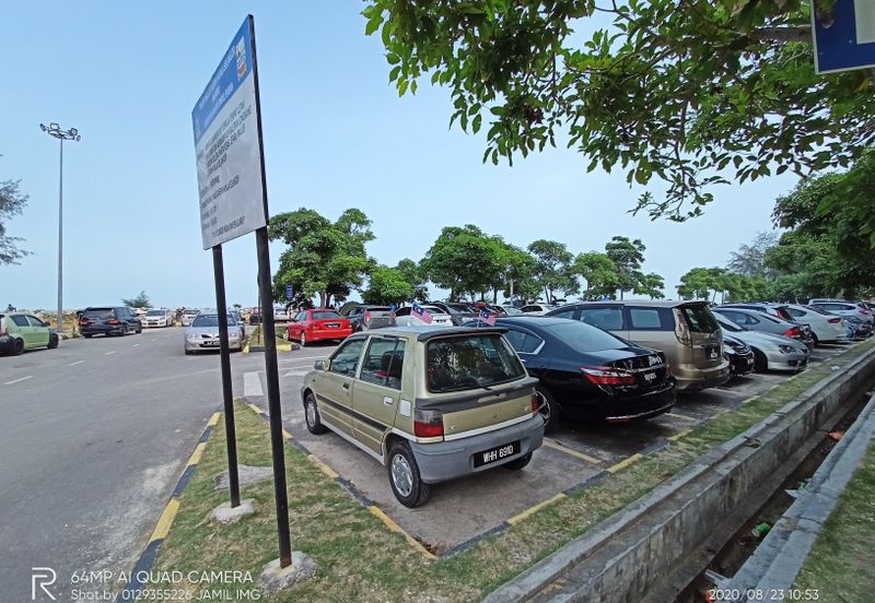 Kampung Sungai Sembilang