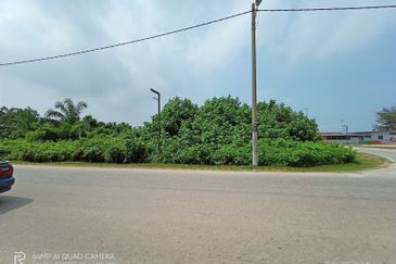 Kampung Sungai Sembilang