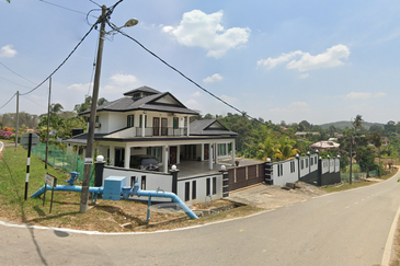 Kampung Limau Manis